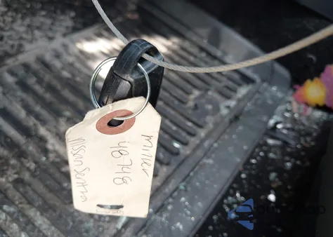 2017 Nissan Sentra Sr Turbo from USA, damaged, VIN 3N1CB7AP2HY396223